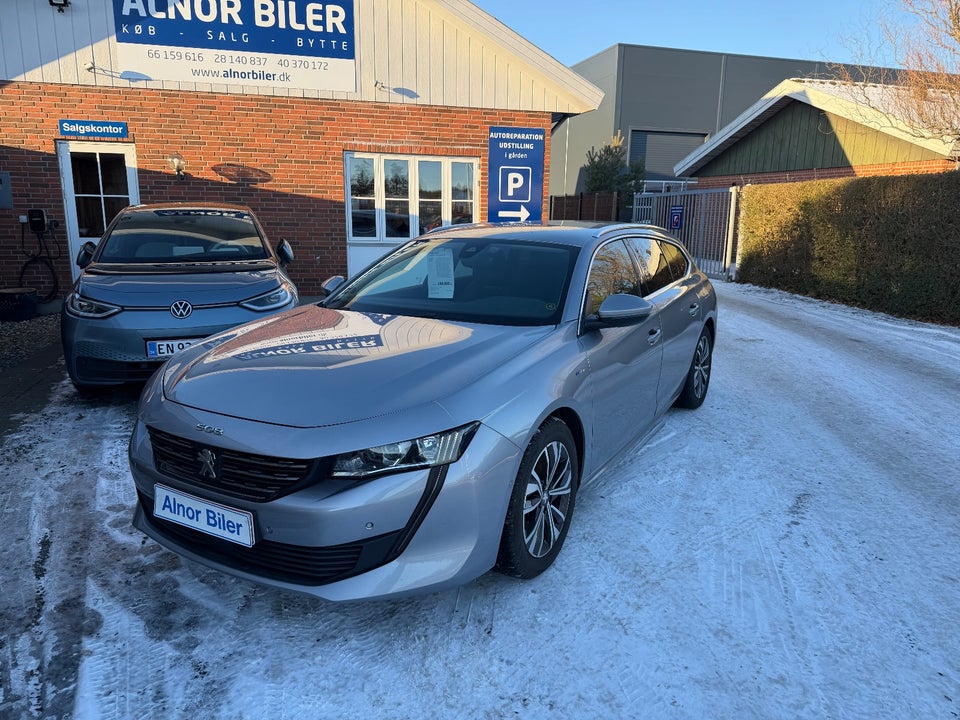 Peugeot 508 1,6 Hybrid Allure Pack SW EAT8 5d