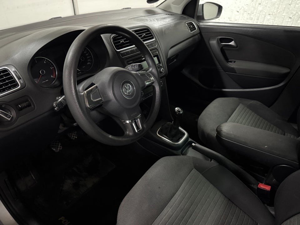 VW Polo 1,6 TDi 90 Comfortline 5d