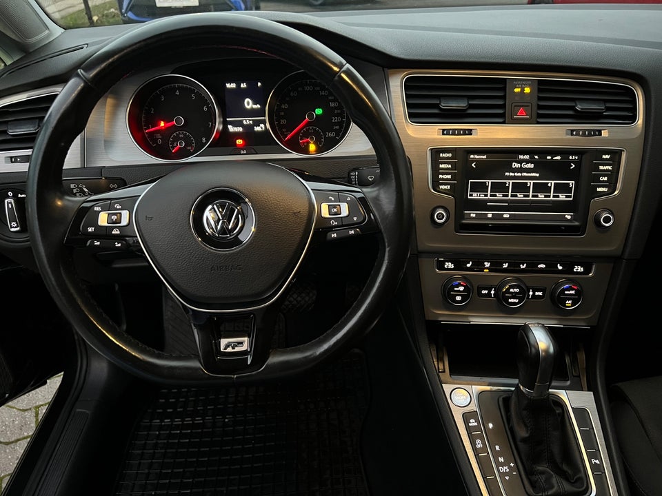 VW Golf VII 1,4 TSi 150 R-line Variant DSG BMT 5d