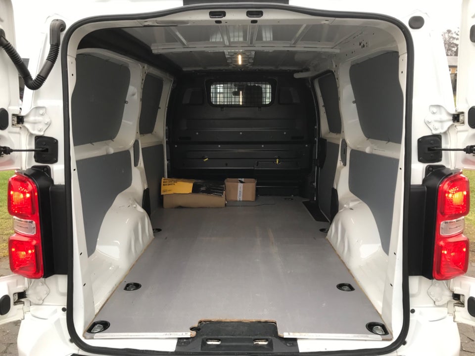 Citroën Jumpy 2,0 BlueHDi 122 L3