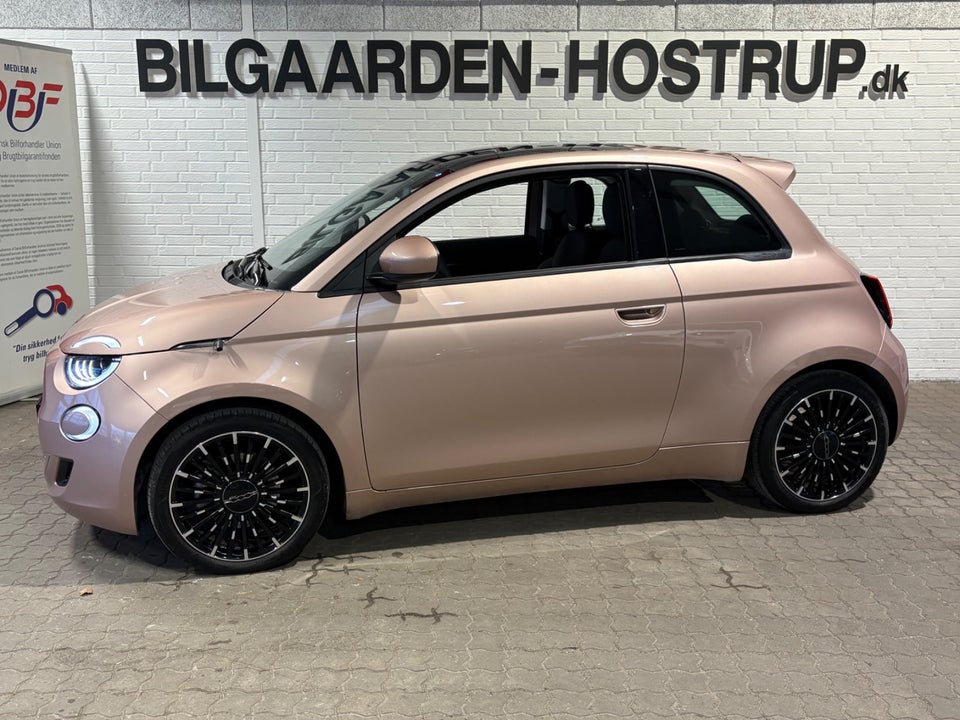 Fiat 500e 42 Icon Sky 3+1 4d