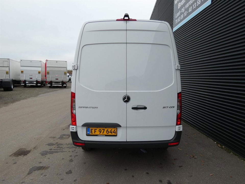 Mercedes Sprinter 317 2,0 CDi A2 Kassevogn PRO aut. RWD