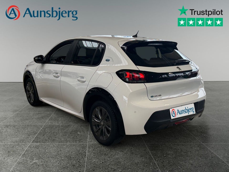 Peugeot e-208 50 Active 5d