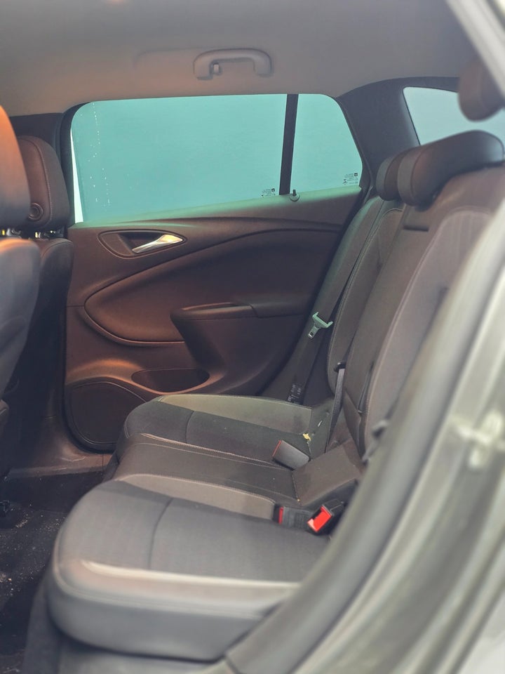 Opel Astra 1,5 D 122 Edition Sports Tourer aut. 5d