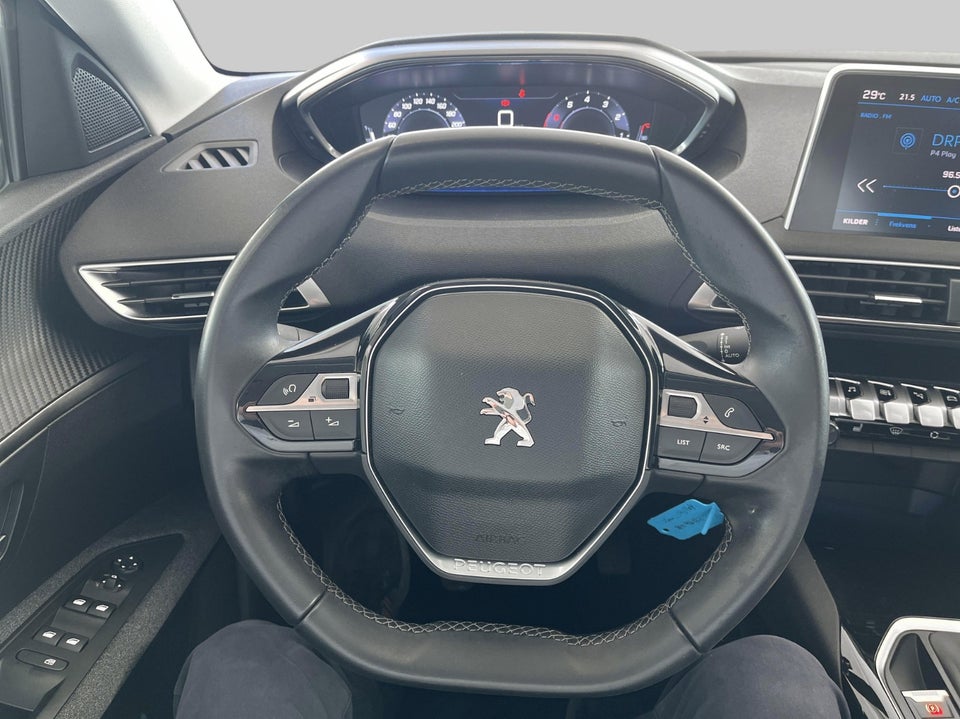 Peugeot 3008 1,2 e-THP 130 Active 5d