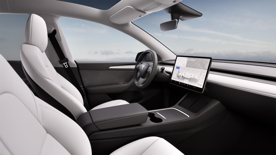 Tesla Model Y Performance AWD 5d