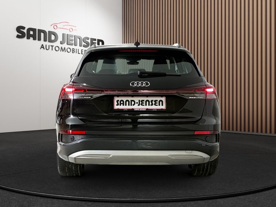 Audi Q4 e-tron 45 Progress Advanced 5d