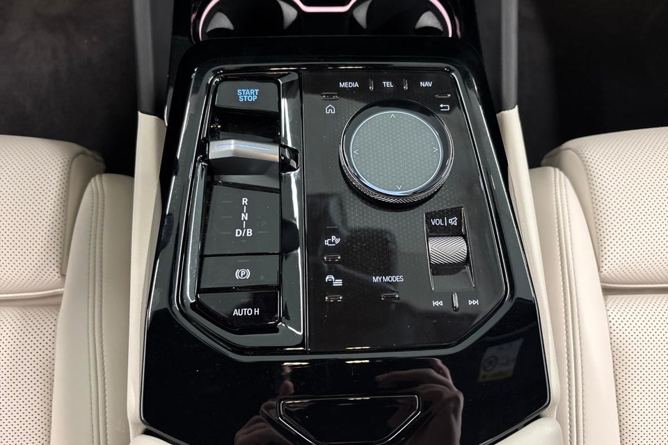 BMW i5 eDrive40 Fully Charged M-Sport 4d