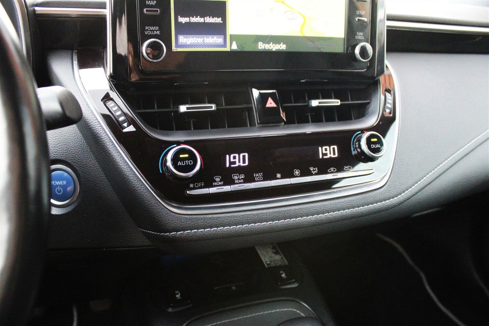Toyota Corolla 1,8 Hybrid H3 Premium MDS 5d