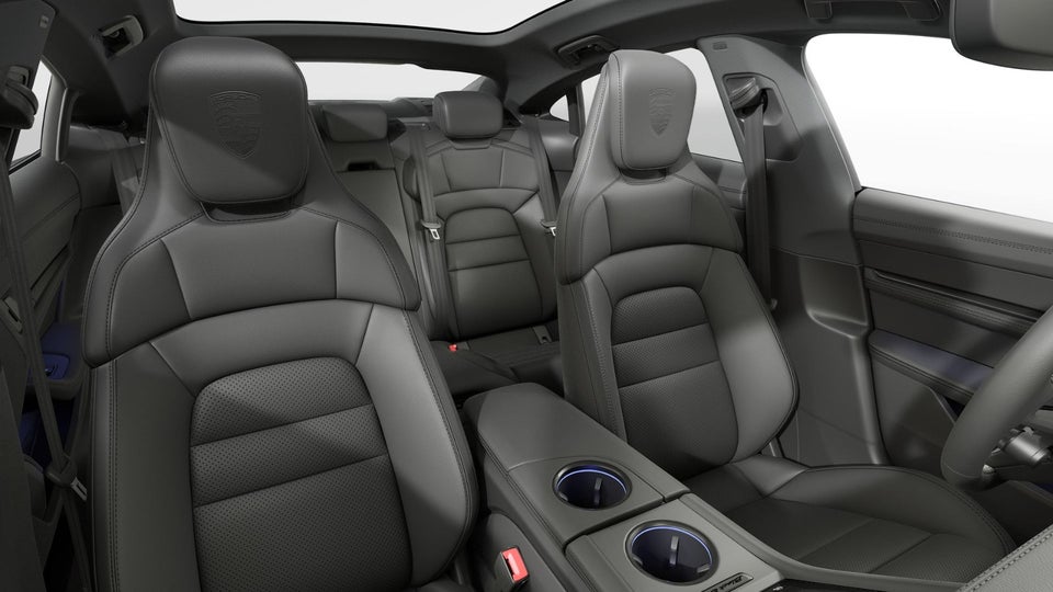 Porsche Taycan Performance+ Black Edition 4d