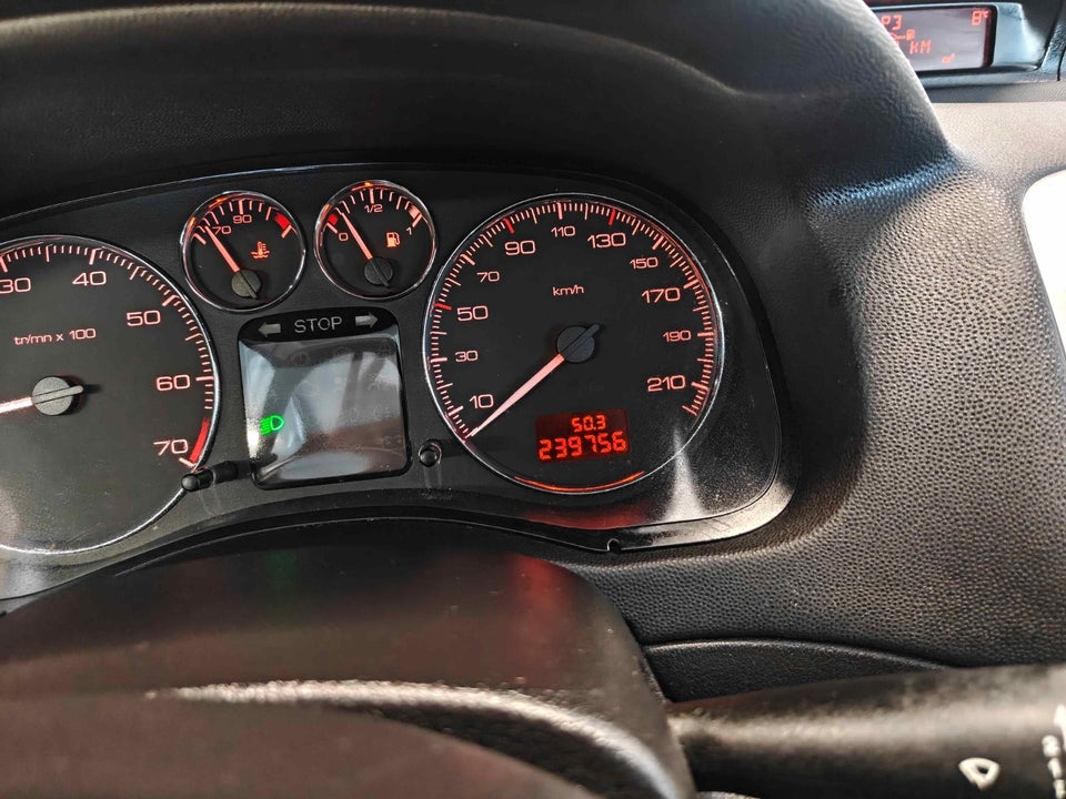 Peugeot 307 1,6 Edition stc. 5d