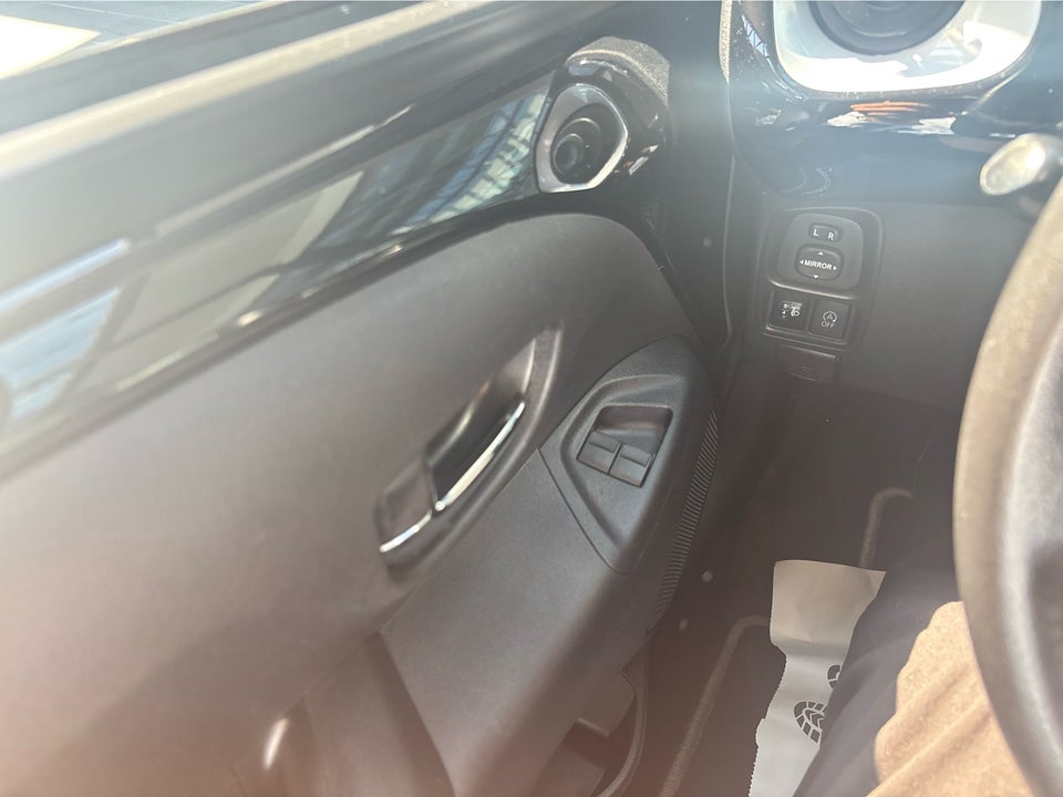 Toyota Aygo 1,0 VVT-i x-cellence 5d