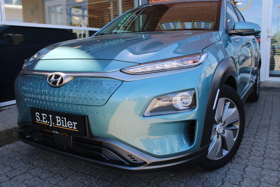 Hyundai Kona 64 EV Premium 5d