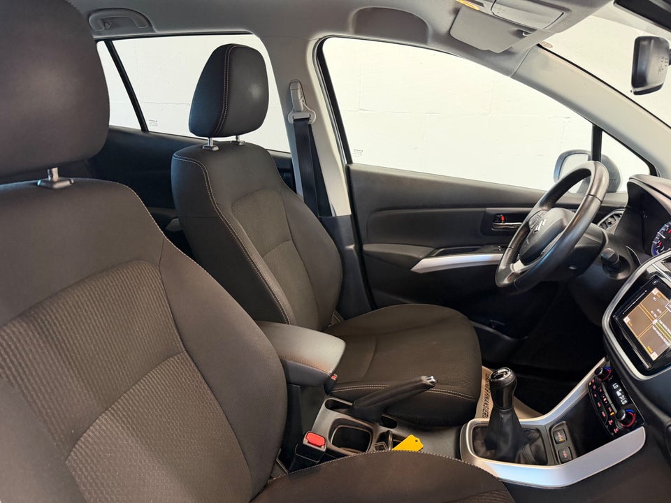 Suzuki S-Cross 1,0 Boosterjet Active 5d