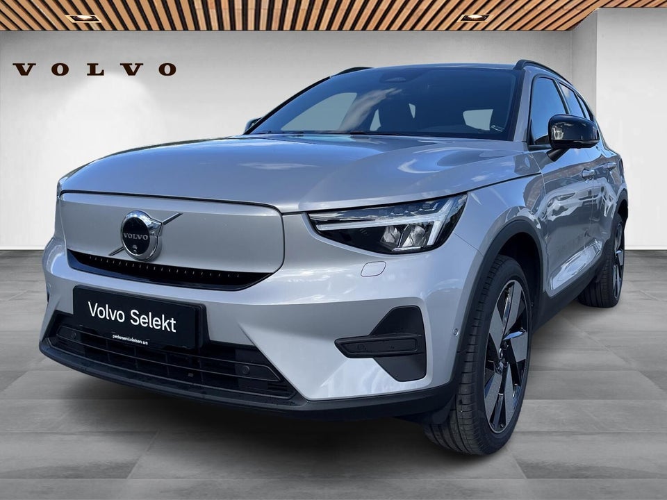 Volvo EX40 Extended Range Core 5d