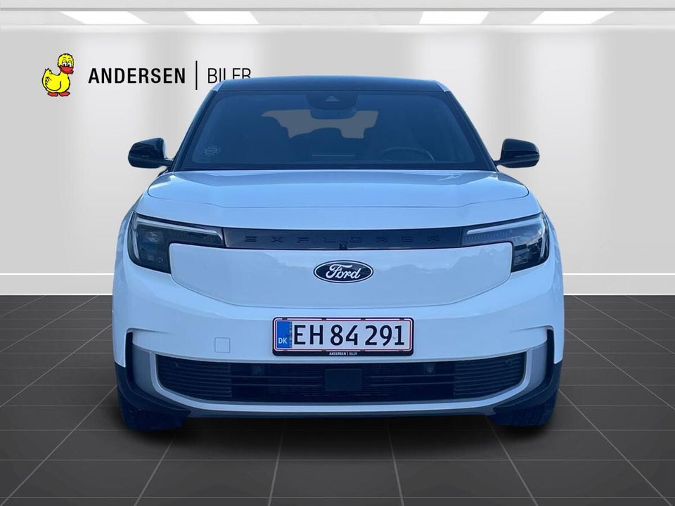 Ford Explorer 82 Premium Extended Range 5d