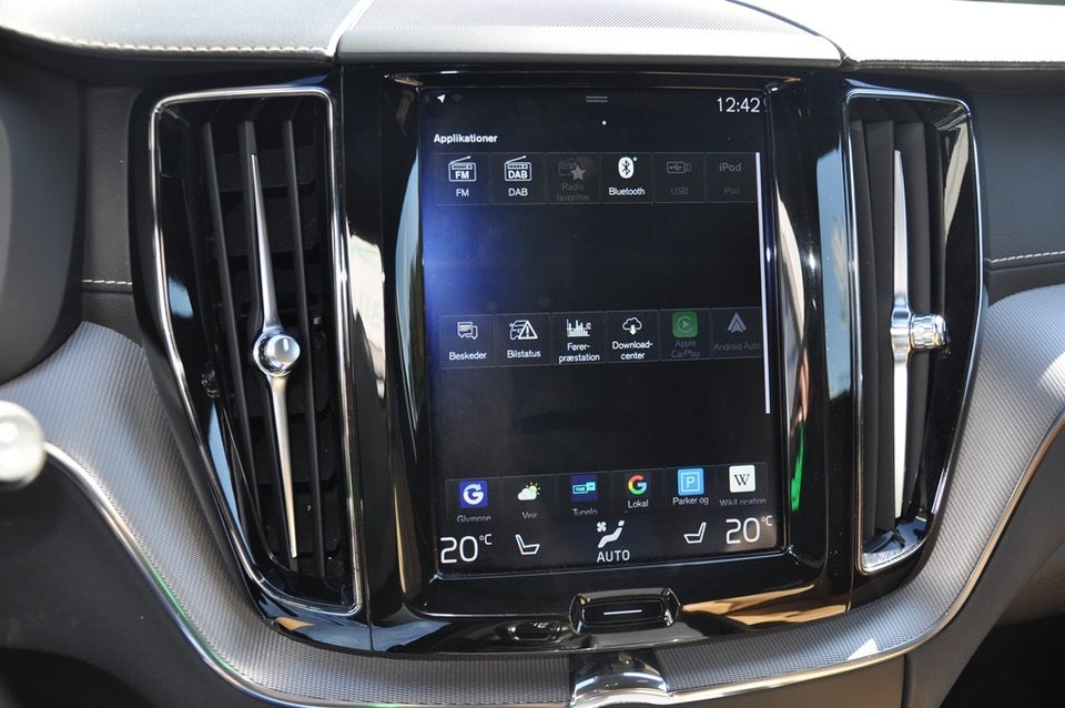 Volvo XC60 2,0 D4 200 Inscription aut. 5d