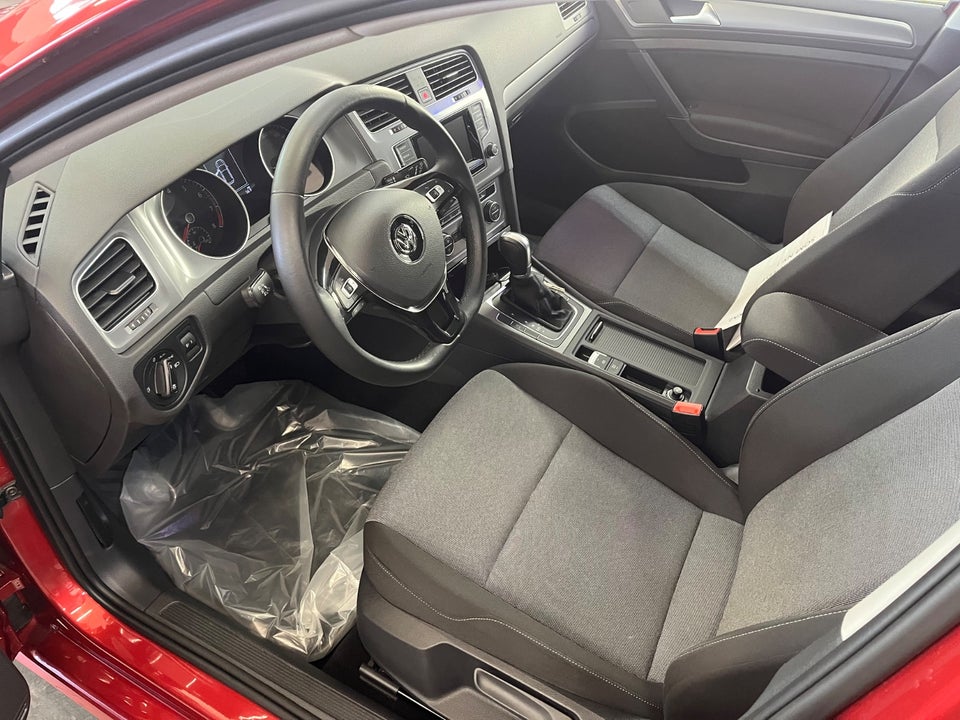 VW Golf VII 1,4 TSi 122 Comfortline DSG BMT 5d