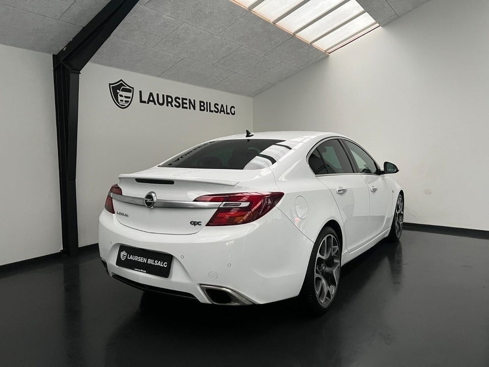 Opel Insignia 2,8 OPC aut. 4x4 4d