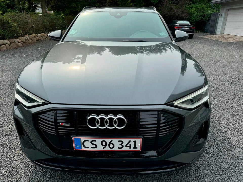 Audi e-tron 55 S-line Sportback quattro 5d