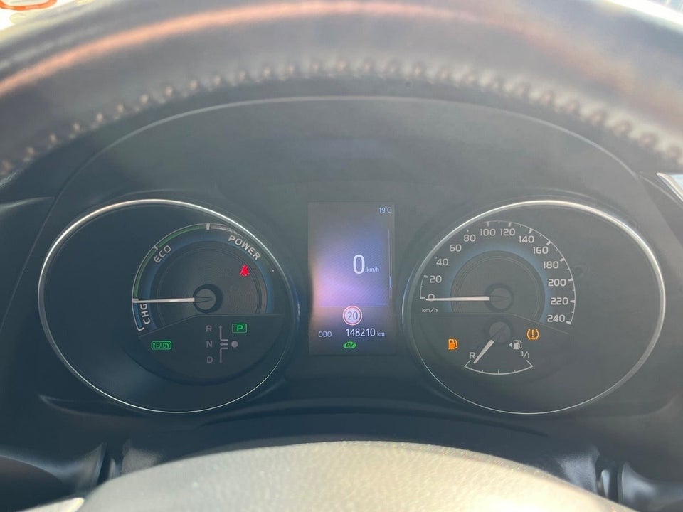 Toyota Auris 1,8 Hybrid H2 Comfort CVT 5d