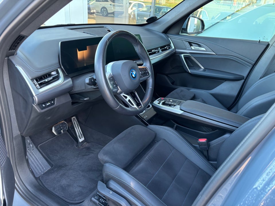 BMW iX1 xDrive30 M-Sport 5d