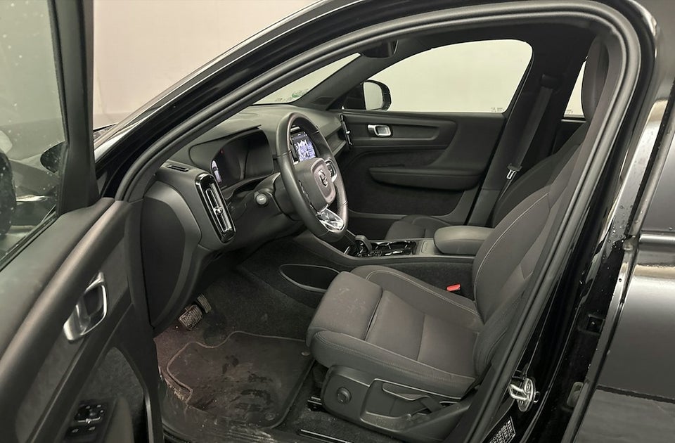 Volvo XC40 P6 ReCharge Core 5d