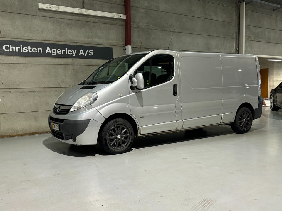 Opel Vivaro 2,0 CDTi 114 Van L2H1 eco 4d