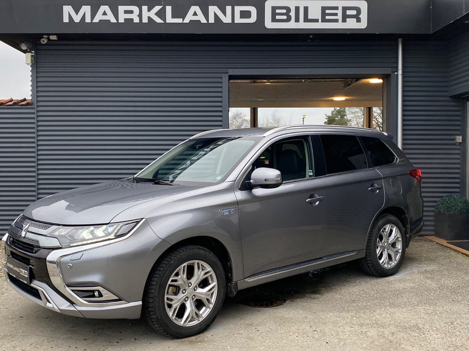 Mitsubishi Outlander 2,4 PHEV Intense CVT 4WD 5d