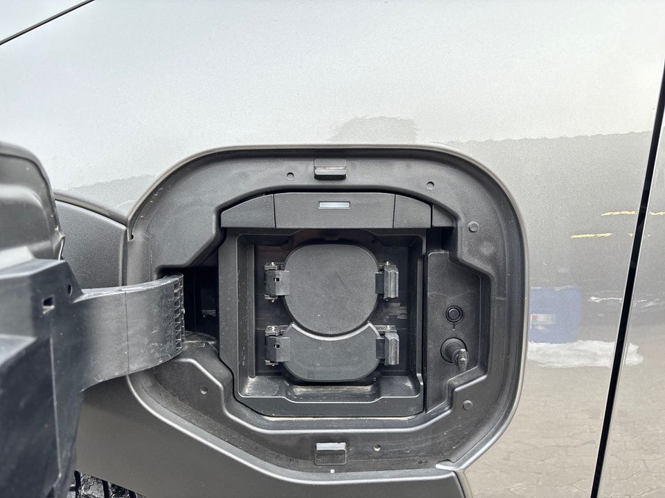 Toyota bZ4X Executive Premium 5d