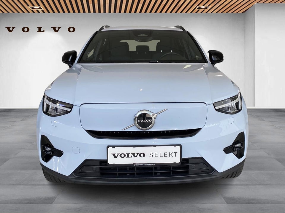 Volvo EX40 Extended Range Plus 5d