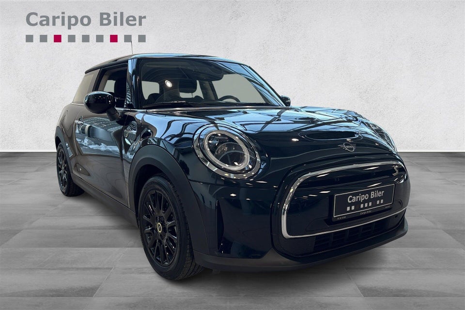 MINI Cooper SE Essential 3d