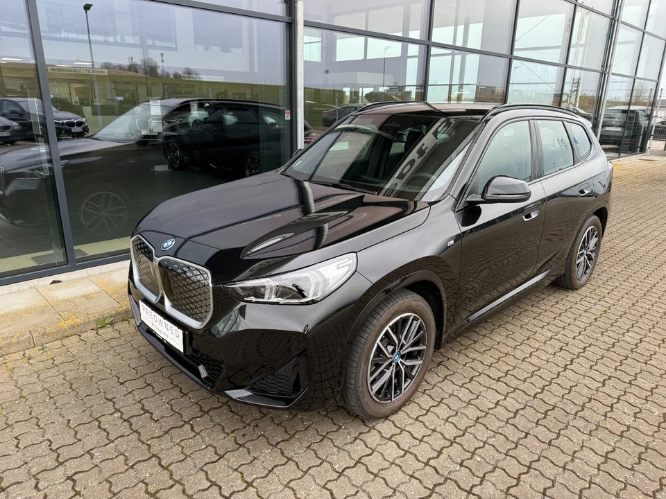 BMW iX1 eDrive20 M-Sport 5d