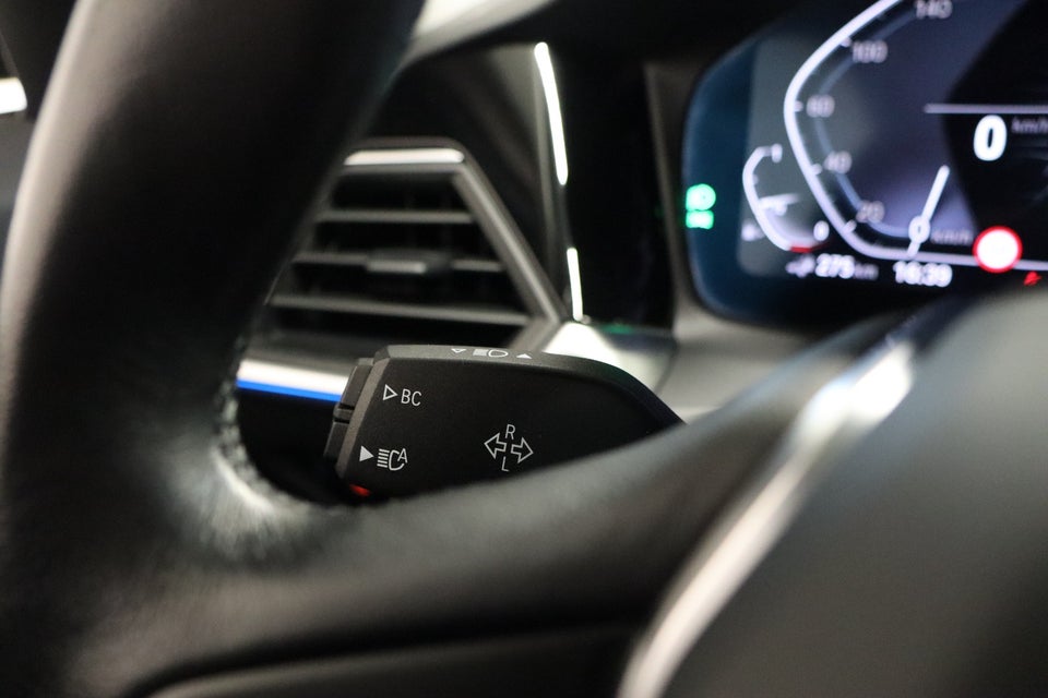 BMW 330e 2,0 Touring Sport Line aut. 5d