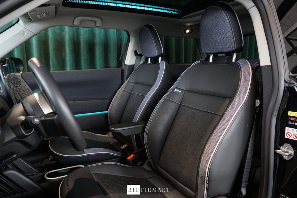 MINI Cooper SE Classic Trim M 3d