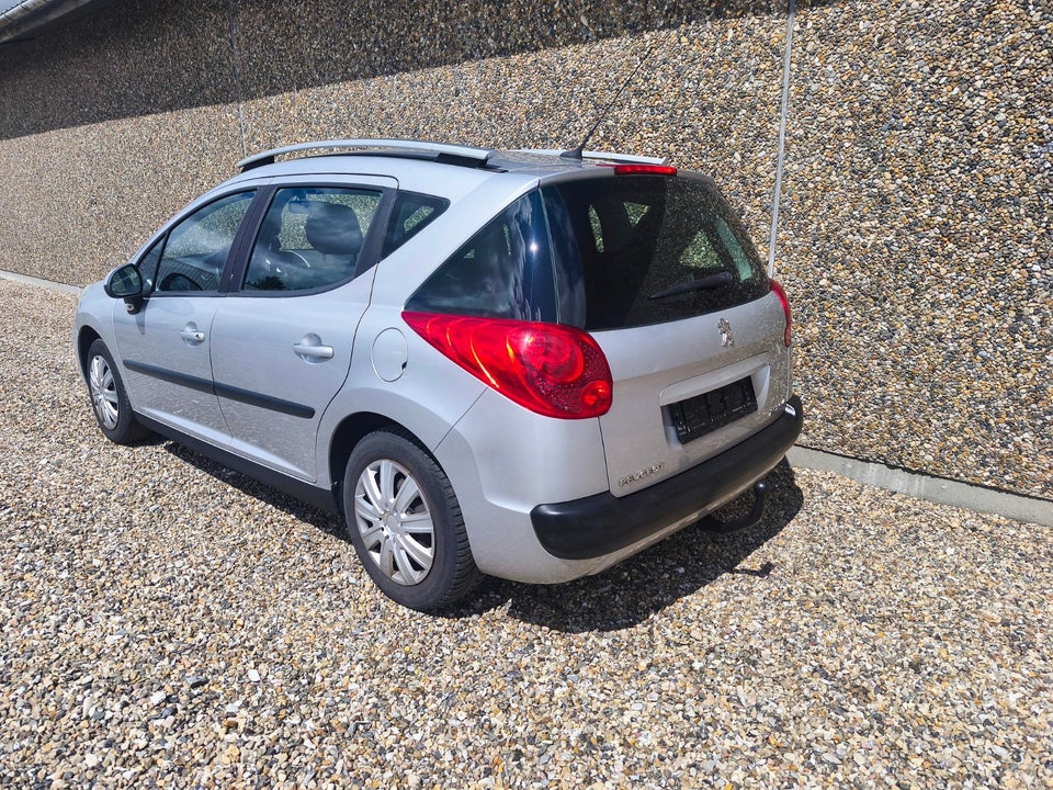 Peugeot 207 1,6 HDi 90 Comfort+ SW 5d