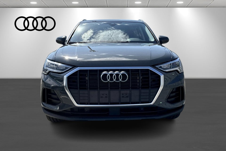 Audi Q3 45 TFSi e Attitude+ S-tr. 5d