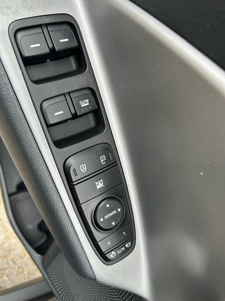 Kia Niro 1,6 PHEV Vision DCT 5d