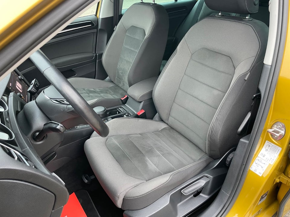 VW Golf VII 2,0 TDi 150 Highline 5d