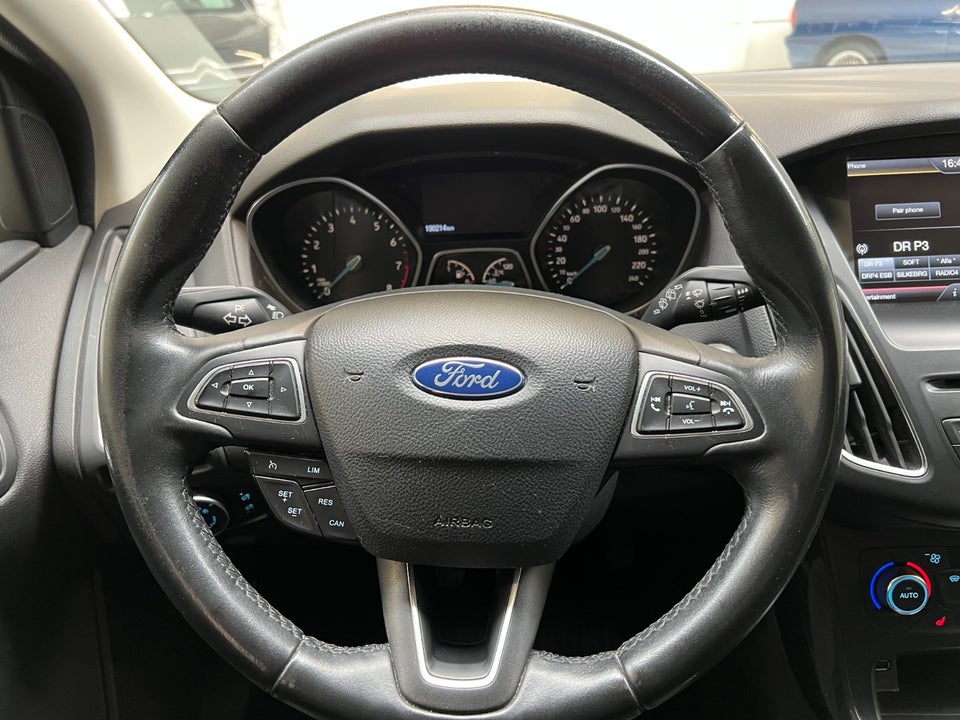 Ford Focus 1,0 SCTi 100 Titanium stc. 5d
