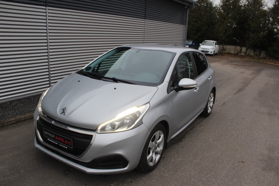Peugeot 208 1,6 BlueHDi 100 Active 5d