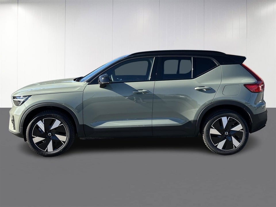 Volvo XC40 ReCharge Extended Range Plus 5d