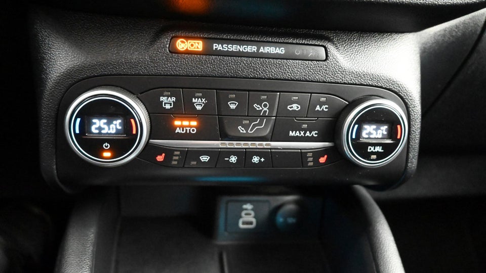 Ford Kuga 2,5 PHEV Titanium X CVT 5d