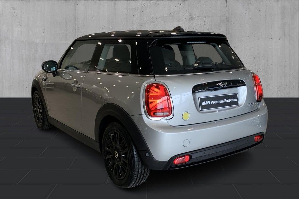 MINI Cooper SE Classic 3d