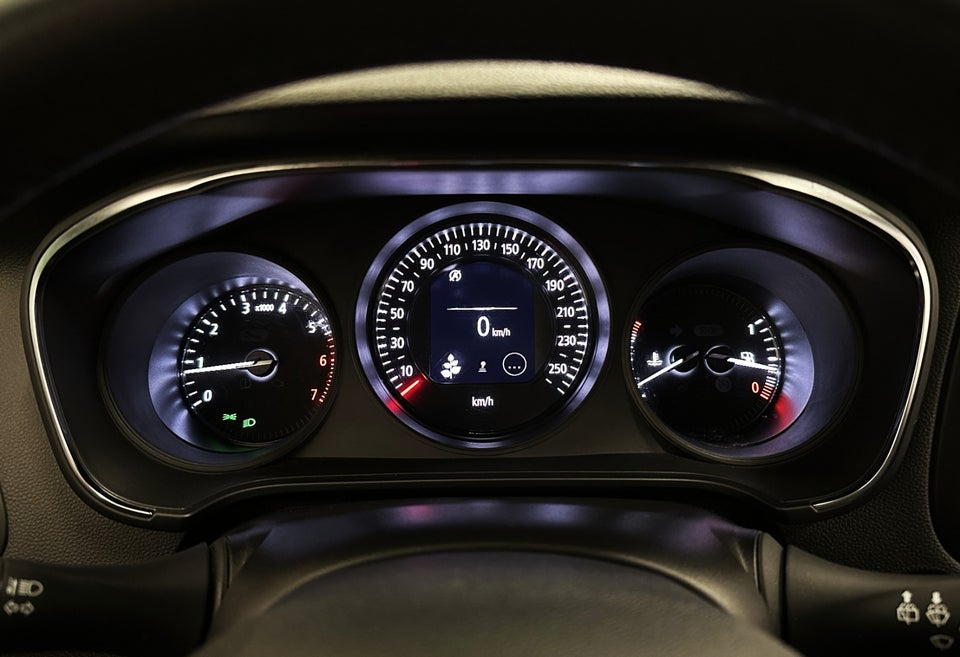 Renault Megane IV 1,3 TCe 140 Limited Sport Tourer 5d