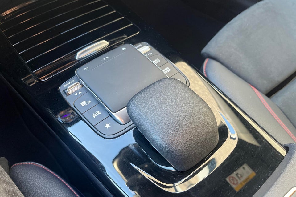 Mercedes A250 e 1,3 AMG Line aut. 5d