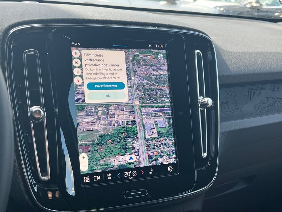 Volvo XC40 ReCharge Extended Range Core 5d