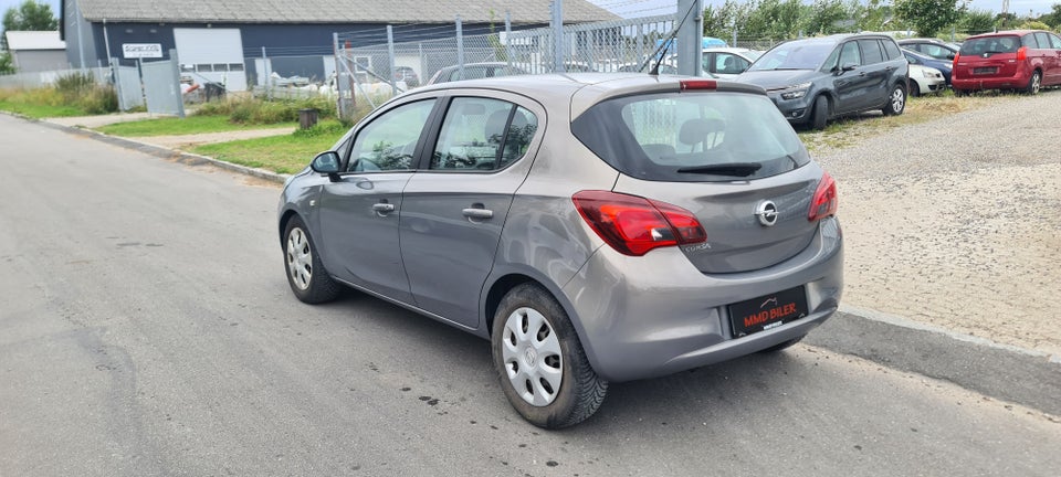 Opel Corsa 1,4 Essentia 5d