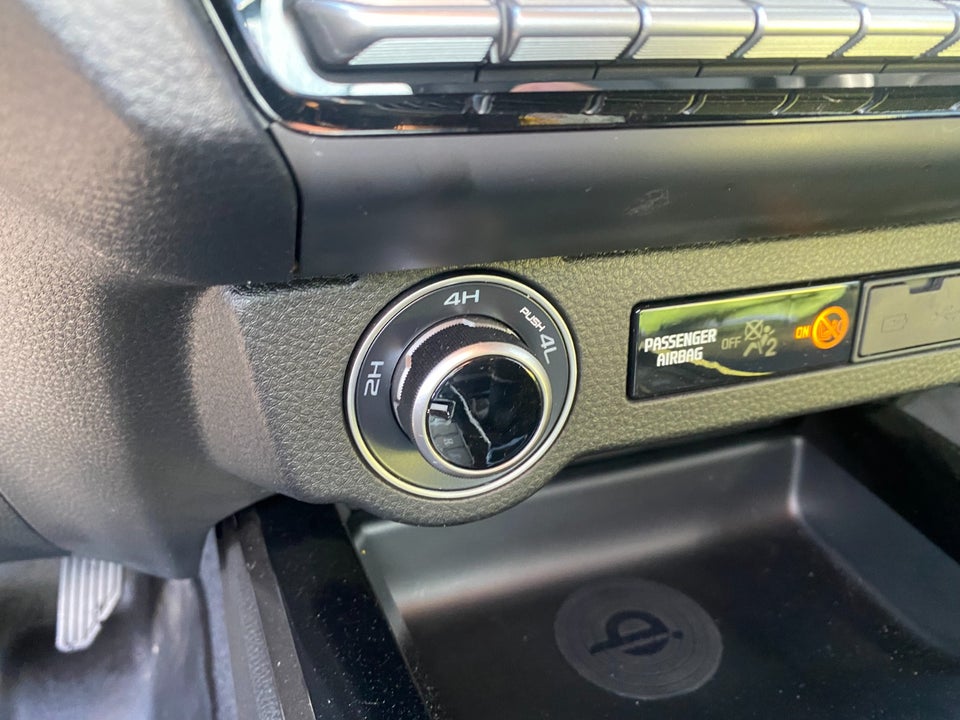 Isuzu D-Max 1,9 TD 163 Crew Cab Exclusive aut. 4d