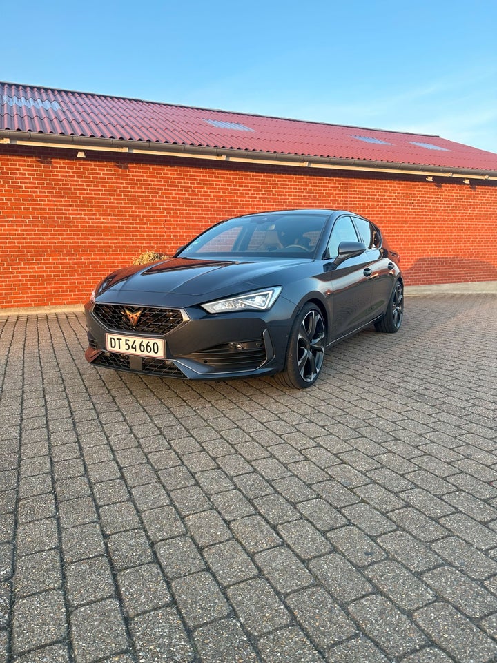 Cupra Leon 2,0 TSi DSG 5d